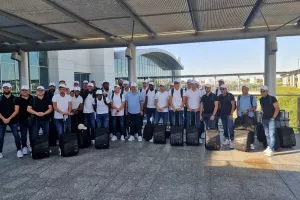 Η άφιξη του Απόλλωνα στο αεροδρόμιο Λάρνακας (φώτος/βίντεο)