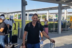 Η άφιξη του Απόλλωνα στο αεροδρόμιο Λάρνακας (φώτος/βίντεο)