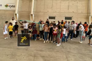 Χαμόγελα και πράσινα κασκόλ - Τα προσφυγόπουλα στο ΓΣΠ 