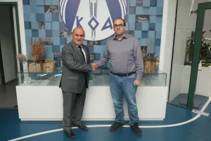 Συνάντηση με τον Πρόεδρο της ΕΑΚ στον ΚΟΑ