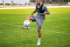 Πάνοπλοι για ΑΕΚ - Ευχάριστος πονοκέφαλος για Μπεργκ (φώτος)