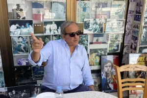 Ο Πλατινί... στον Πλατινί (φώτος)