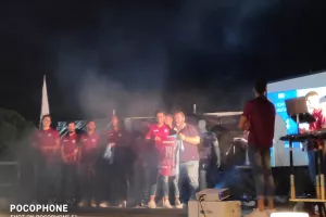 Βυσσινί παρουσίαση... στο "Maccadam All Day"! (Φώτος)