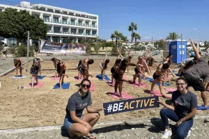 UNIC: Το απόλαυσαν με Beach Volley,  Zumba, Yoga (βίντεος/φώτος)