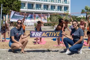 UNIC: Το απόλαυσαν με Beach Volley,  Zumba, Yoga (βίντεος/φώτος)