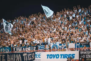 Θύρα 1: "Όπου κι αν παίζεις"