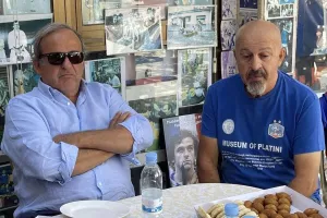 Ο Πλατινί... στον Πλατινί (φώτος)