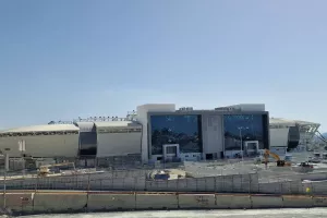 Γήπεδο Λεμεσού: Η προσοχή στους περιβάλλοντες χώρους (σημερινές φώτος)