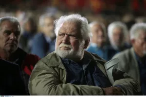 Πέθανε ο Κώστας Καζάκος
