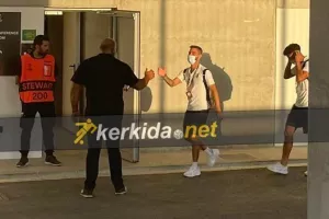 Υποδοχή από τον... αρχηγό!