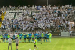 (ΒΙΝΤΕΟ Kerkida) Aπολλωνίστες με παίκτες/"Ουσίες, ποτό και ντουμάνι..."
