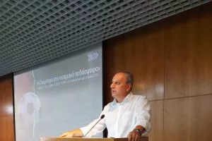 Έρευνα ΑΚΕΛ/"Τεράστιο πρόβλημα με διαπλοκή-διαιτησία-στημένα"