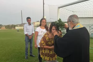 Ο καθιερωμένος αγιασμός του "Αετού Αγγλισίδων" (φώτος)