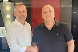 ΕΞΕΛΙΞΗ με Ρόκα
