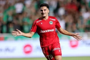 Χάμπος: "Θετικό αποτέλεσμα με Σέριφ..." 