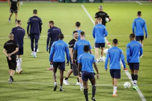 Μισό εκατομμύριο/Απόλλων
