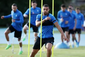 Τελευταία προπόνηση πριν πετάξει για Κύπρο/Τα νέα της Ελλάδας