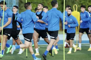Τελευταία προπόνηση πριν πετάξει για Κύπρο/Τα νέα της Ελλάδας
