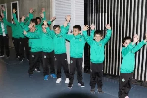 Με την Ομόνοια... 