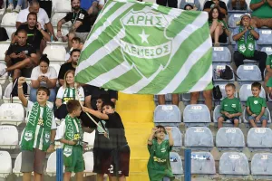 Άρης - Καρμιώτισσα: Τον "προσγείωσε" και φώναξε... πως είναι εδώ!