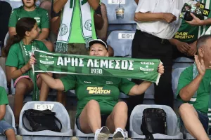 Άρης - Καρμιώτισσα: Τον "προσγείωσε" και φώναξε... πως είναι εδώ!