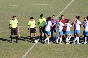 Πάφος Γεροσκήπου FC – Απόλλων Ladies (Φωτορεπορτάζ)