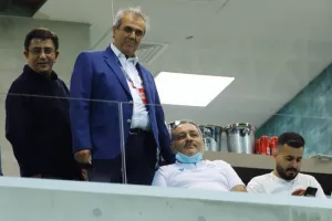 Κύπρος - Ελλάδα: Τρίποντο... με Τζιωνή στο ντεμπούτο του Τιμούρ! (φώτος) 
