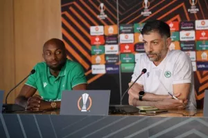 Λένον: "Δεν με ανησυχούν τα πάνω - κάτω της ομάδας είναι φυσιολογικό" (φώτος)