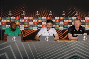 Λένον: "Δεν με ανησυχούν τα πάνω - κάτω της ομάδας είναι φυσιολογικό" (φώτος)