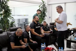 "Έφυγε" για Ισπανία η Ομόνοια - Μαζί της το kerkida.net (βίντεο/φώτος)