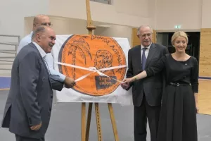 Στα εγκαίνια Πολυδύναμου Πολυχώρου στη Λάρνακα ο ΚΟΑ