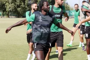 Το Kerkida στην πρωινή της ΑΕΚ ενόψει Ρεν (βίντεο/φώτος)