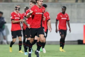 ΑΕΚ - Ρεν: Ψυχρολουσία στο 90+4΄…