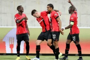 ΑΕΚ - Ρεν: Ψυχρολουσία στο 90+4΄…