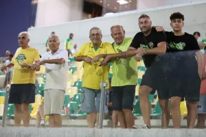 (Φωτορεπορτάζ) Ο κόσμος στην ΑΡΕΝΑ