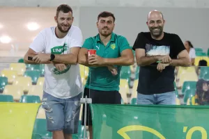 (Φωτορεπορτάζ) Ο κόσμος στην ΑΡΕΝΑ