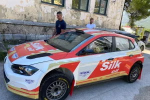 Δυναμικά στο Ράλι Ακρόπολις  η Petrolina Racing Team 