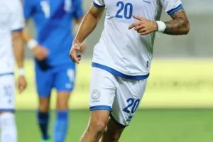Κύπρος - Ελλάδα: Τρίποντο... με Τζιωνή στο ντεμπούτο του Τιμούρ! (φώτος) 