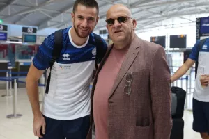 "Πέταξε"... για Πρίστινα η Εθνική/Το kerkida.net μαζί με την ομάδα μας (ΦΩΤΟΣ)
