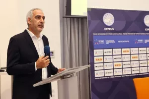 ΚΛΙΚΣ/Η παρουσίαση Τιμούρ Κετσπάγια 