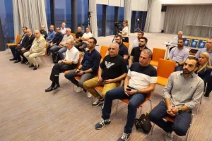 ΚΛΙΚΣ/Η παρουσίαση Τιμούρ Κετσπάγια 