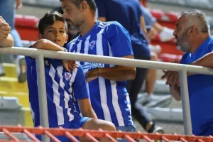 Ο κόσμος της Ανόρθωσης στο ''Αμμόχωστος'' (φώτος)