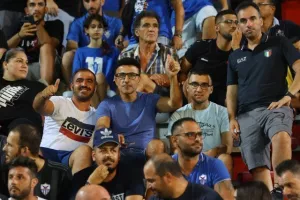 Ο κόσμος της Ανόρθωσης στο ''Αμμόχωστος'' (φώτος)