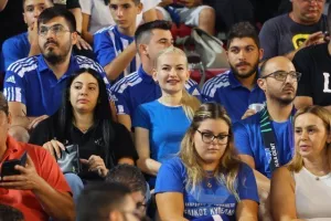 Ο κόσμος της Ανόρθωσης στο ''Αμμόχωστος'' (φώτος)