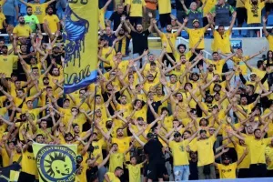 Ολυμπιακός - ΑΕΛ: Είχαν ά"Χ"αστα στο τέλος και έμειναν... στον βαθμό! (Φώτος)