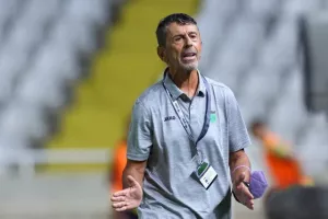 Ολυμπιακός - ΑΕΛ: Είχαν ά"Χ"αστα στο τέλος και έμειναν... στον βαθμό! (Φώτος)