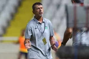 Ολυμπιακός - ΑΕΛ: Είχαν ά"Χ"αστα στο τέλος και έμειναν... στον βαθμό! (Φώτος)