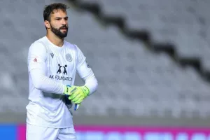 Ολυμπιακός - ΑΕΛ: Είχαν ά"Χ"αστα στο τέλος και έμειναν... στον βαθμό! (Φώτος)