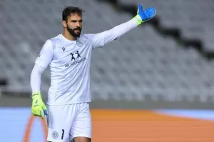 Ολυμπιακός - ΑΕΛ: Είχαν ά"Χ"αστα στο τέλος και έμειναν... στον βαθμό! (Φώτος)