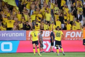 Ολυμπιακός - ΑΕΛ: Είχαν ά"Χ"αστα στο τέλος και έμειναν... στον βαθμό! (Φώτος)